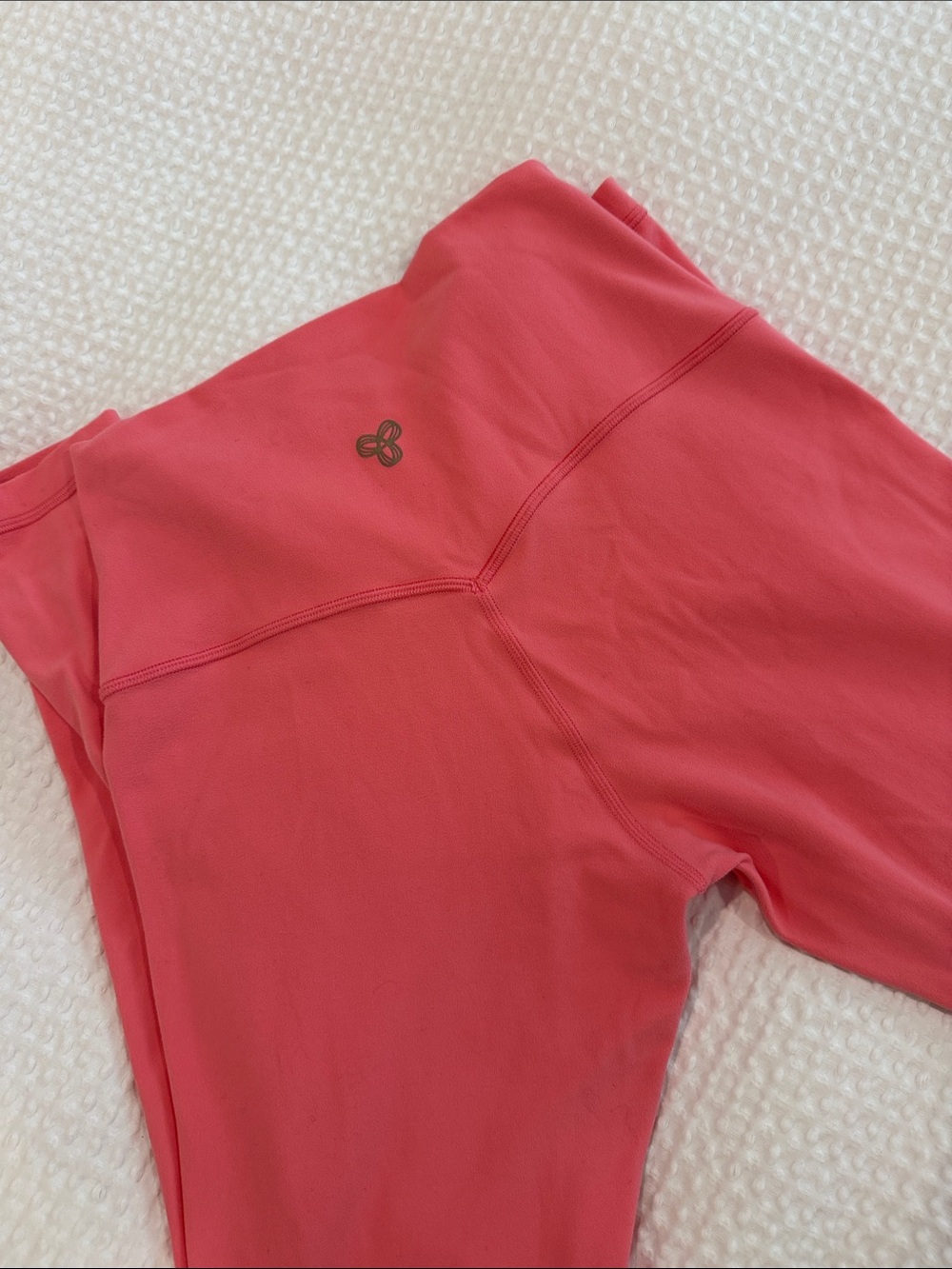 Aritzia Dreamhouse Pink Legging